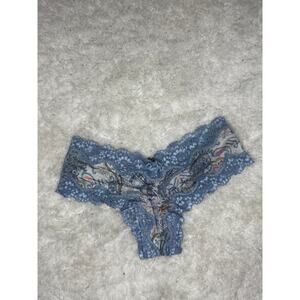 NWOT Victoria’s Secret Cheeky Paisley Lace Panty Blue Floral XS 2017